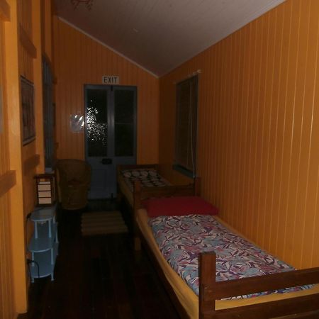 Mango Tourist Hostel Hervey Bay Pokoj fotografie