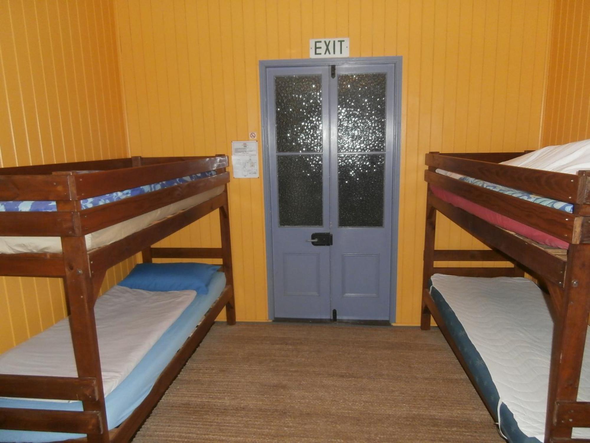 Mango Tourist Hostel Hervey Bay Pokoj fotografie