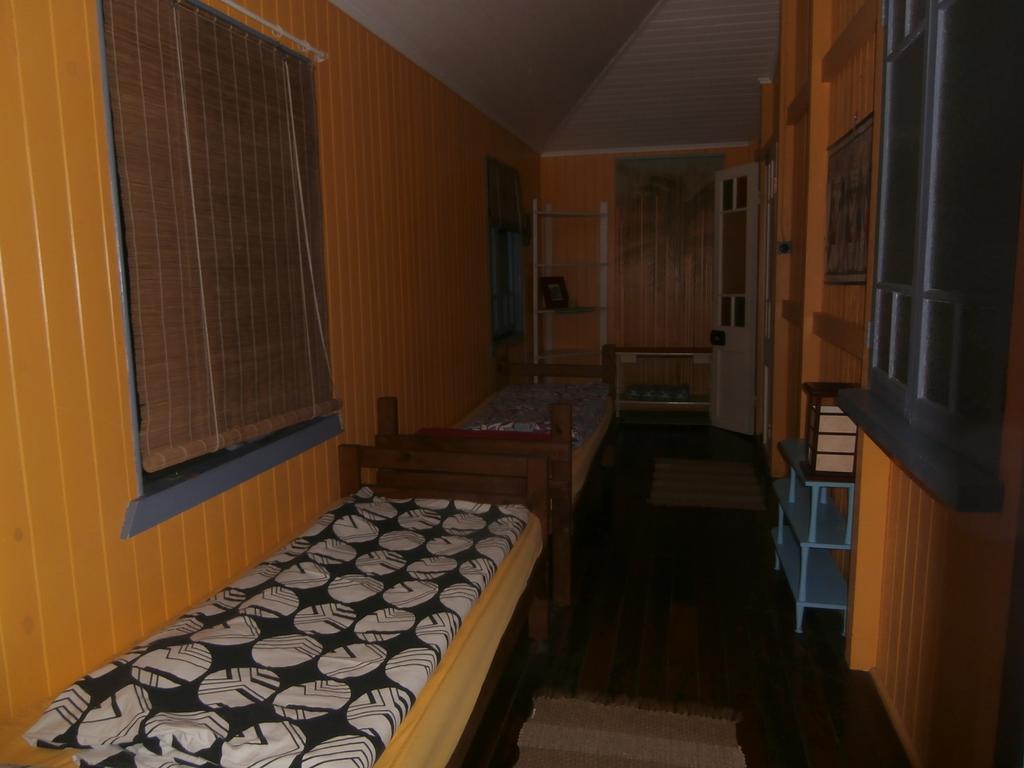Mango Tourist Hostel Hervey Bay Pokoj fotografie
